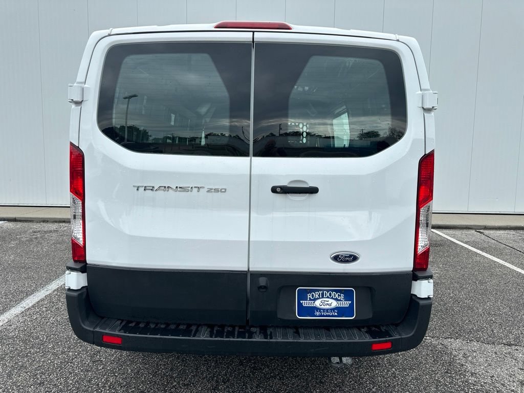 Certified 2025 Ford Transit 250 Low Roof w/ Exterior Upgrade Package RWD image 5
