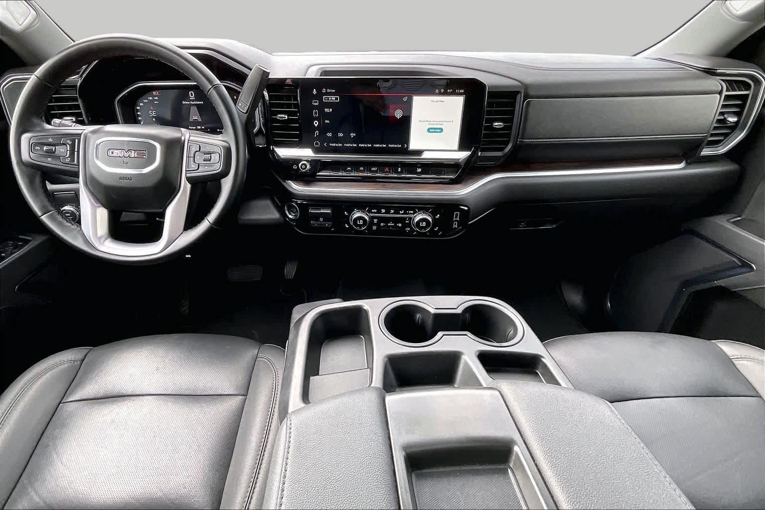 Used 2026 GMC Sierra 1500 SLT RWD image 16