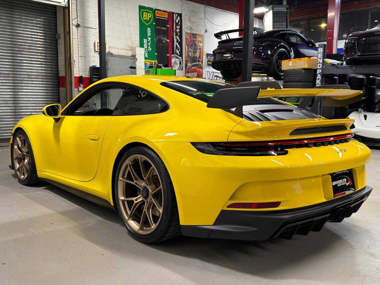 Used 2022 Porsche 911 GT3 image 9