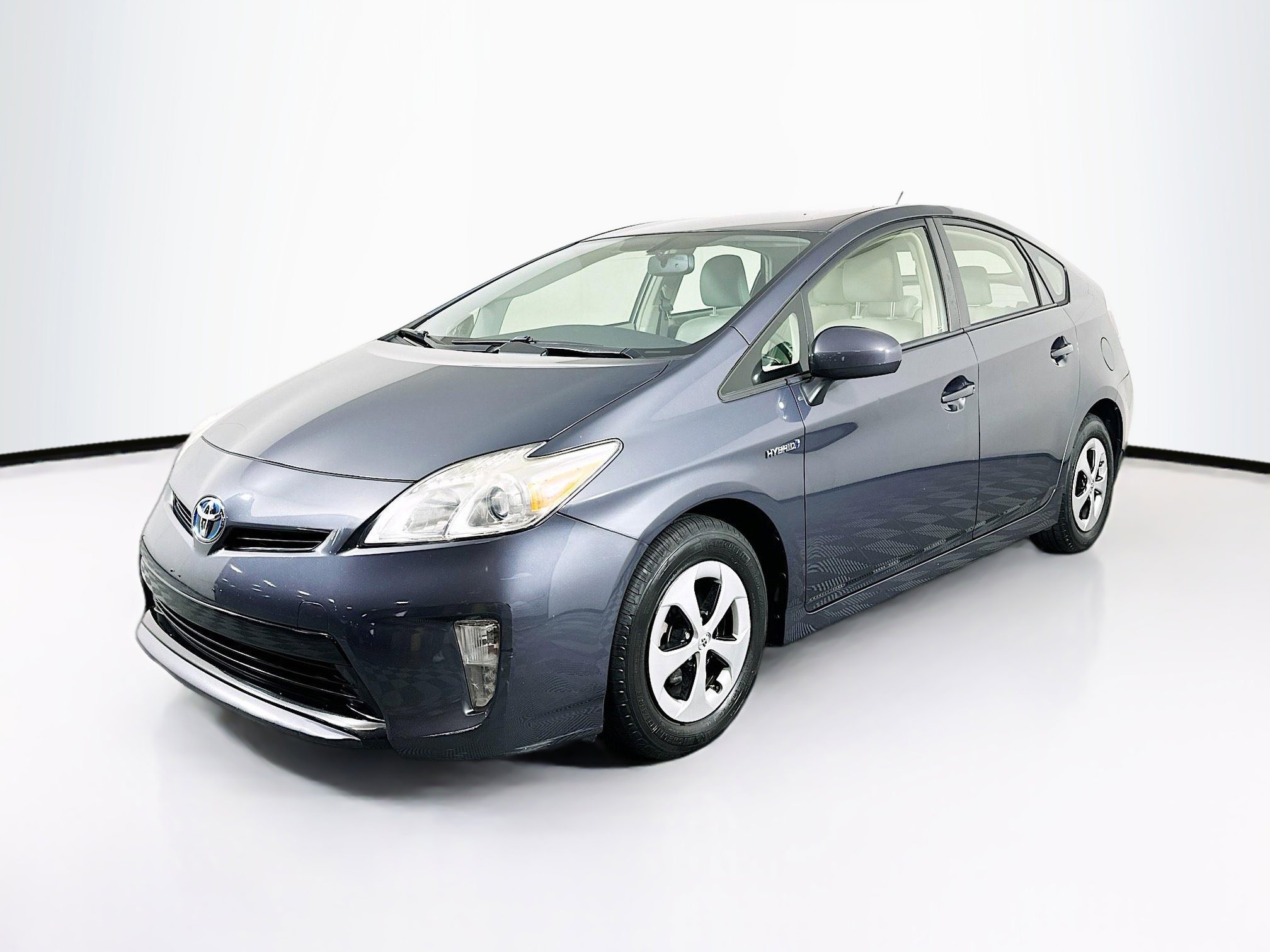 Used 2012 Toyota Prius Four FWD image 3