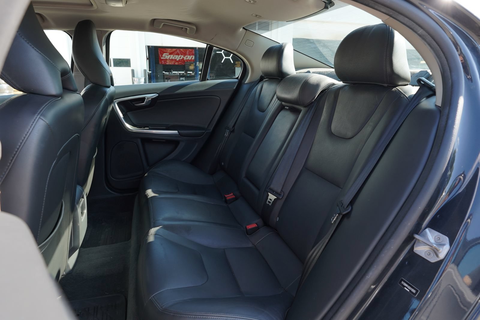 Used 2016 Volvo S60 T5 Premier w/ Convenience Package FWD image 20