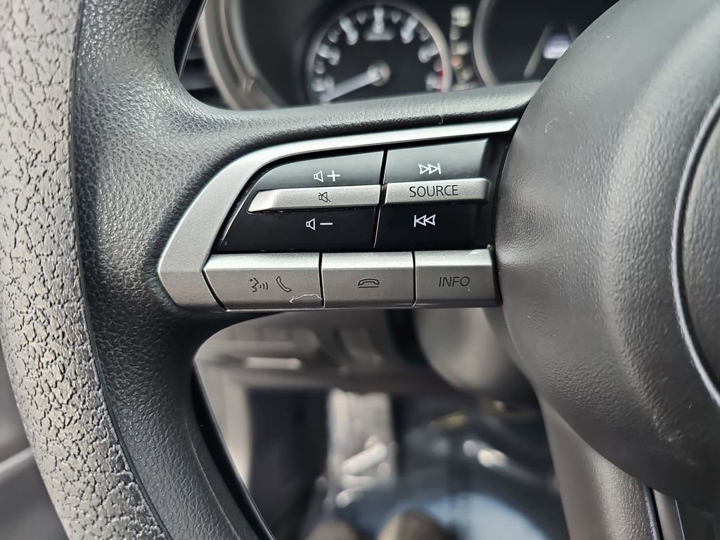 Used 2020 MAZDA CX-30 FWD image 11