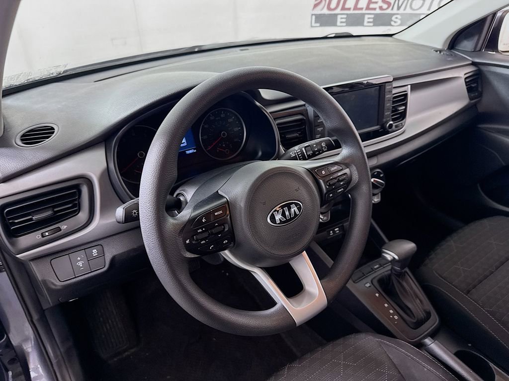 Used 2020 Kia Rio S w/ Technology Package image 9