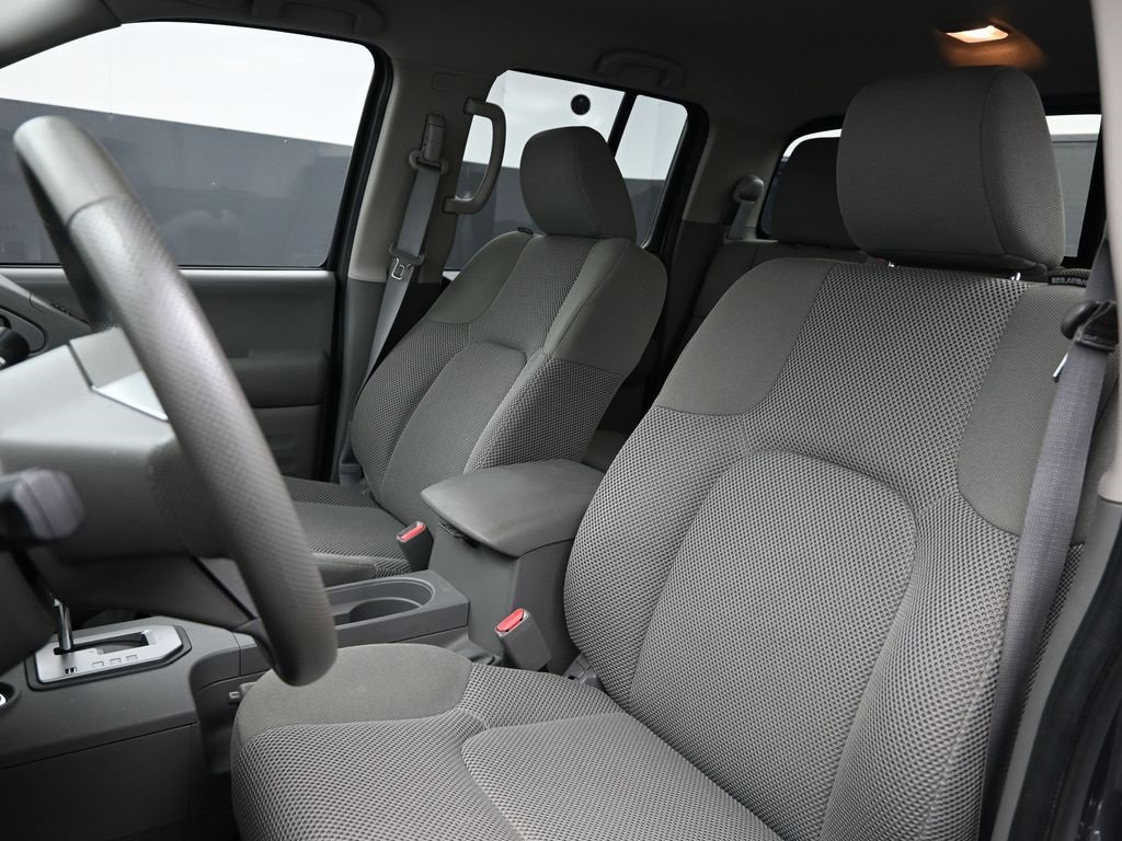 Used 2021 Nissan Frontier SV image 15