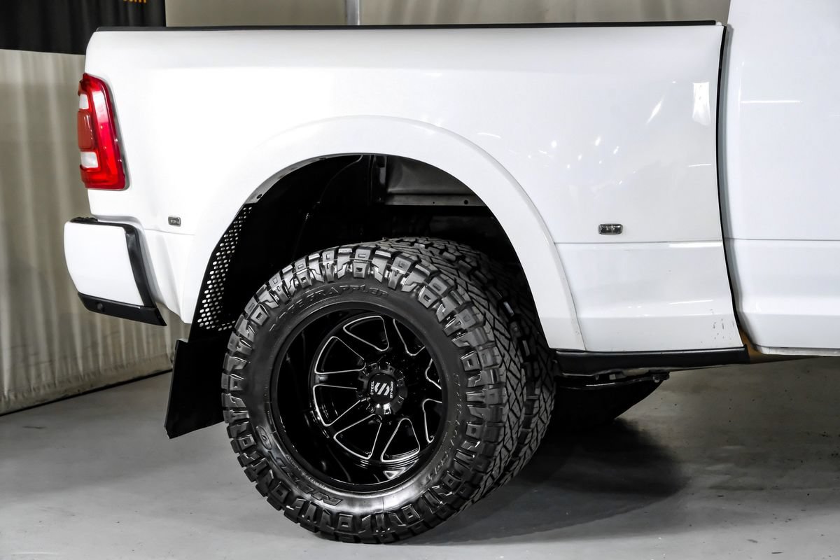 Used 2022 RAM 3500 Limited w/ Body Color Bumper Group AWD/4WD image 6