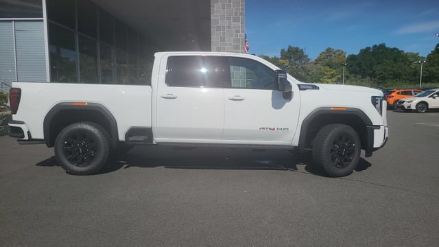 New 2026 GMC Sierra 2500 AT4 w/ AT4 Premium Plus Package AWD/4WD image 8