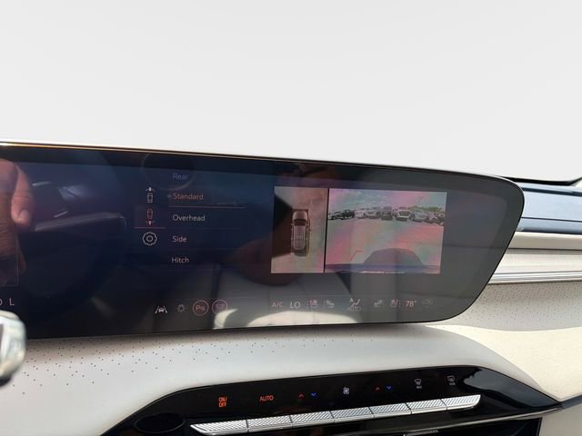 New 2026 Buick Enclave Avenir w/ Super Cruise Package FWD image 24