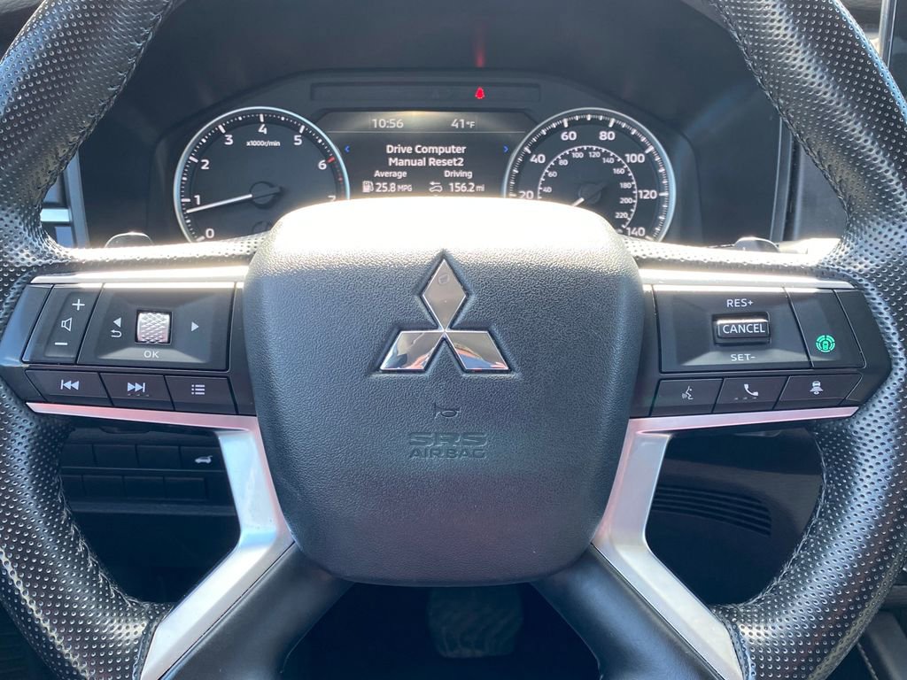 Used 2024 Mitsubishi Outlander SE AWD/4WD image 26