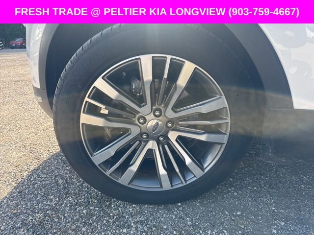 Used 2019 Ford Explorer Platinum image 4