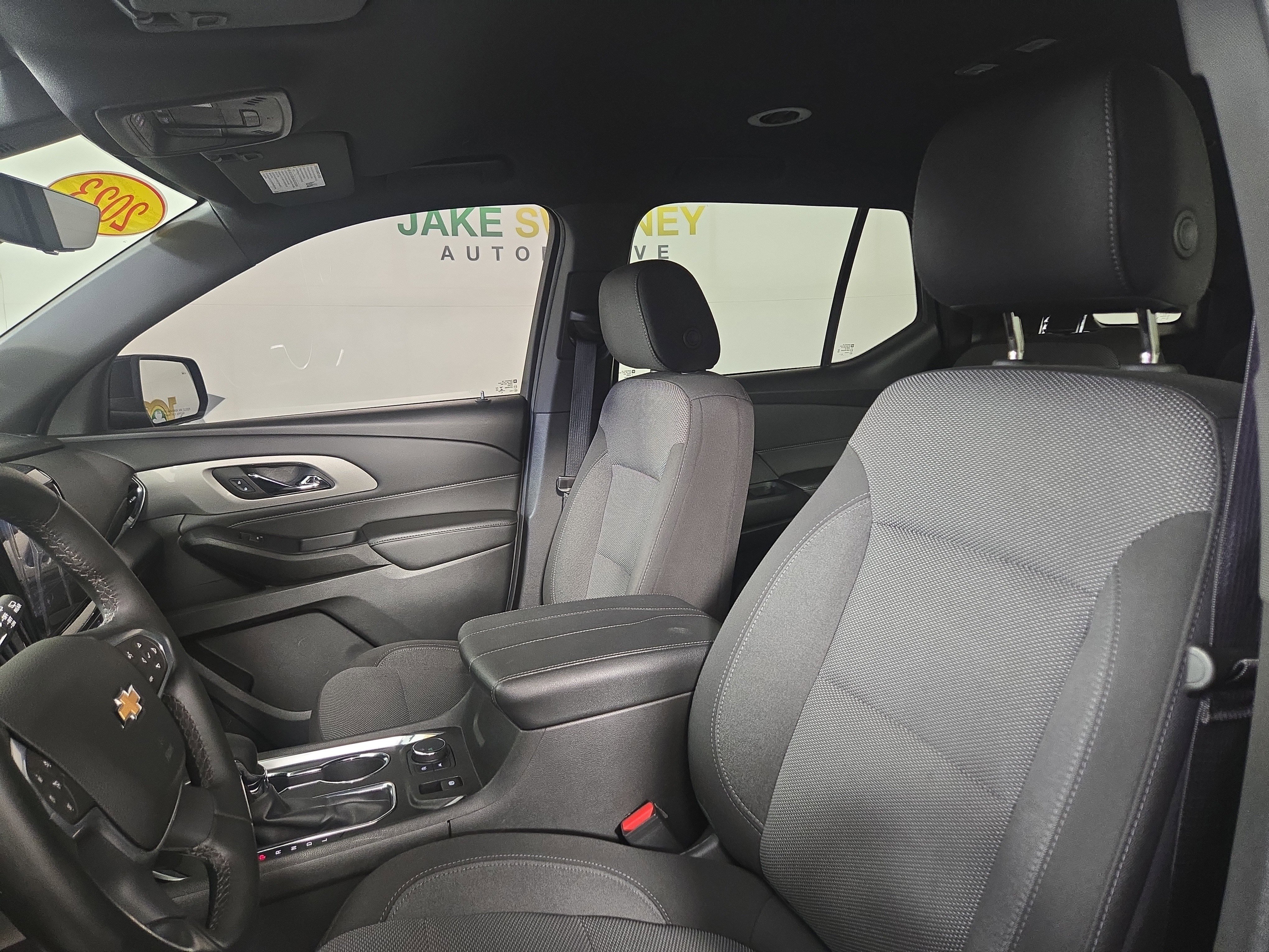 Certified 2023 Chevrolet Traverse LT image 11