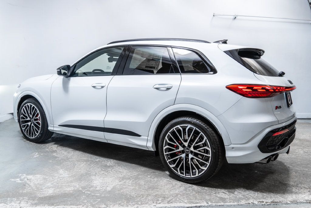 New 2026 Audi SQ5 Premium Plus AWD/4WD image 2