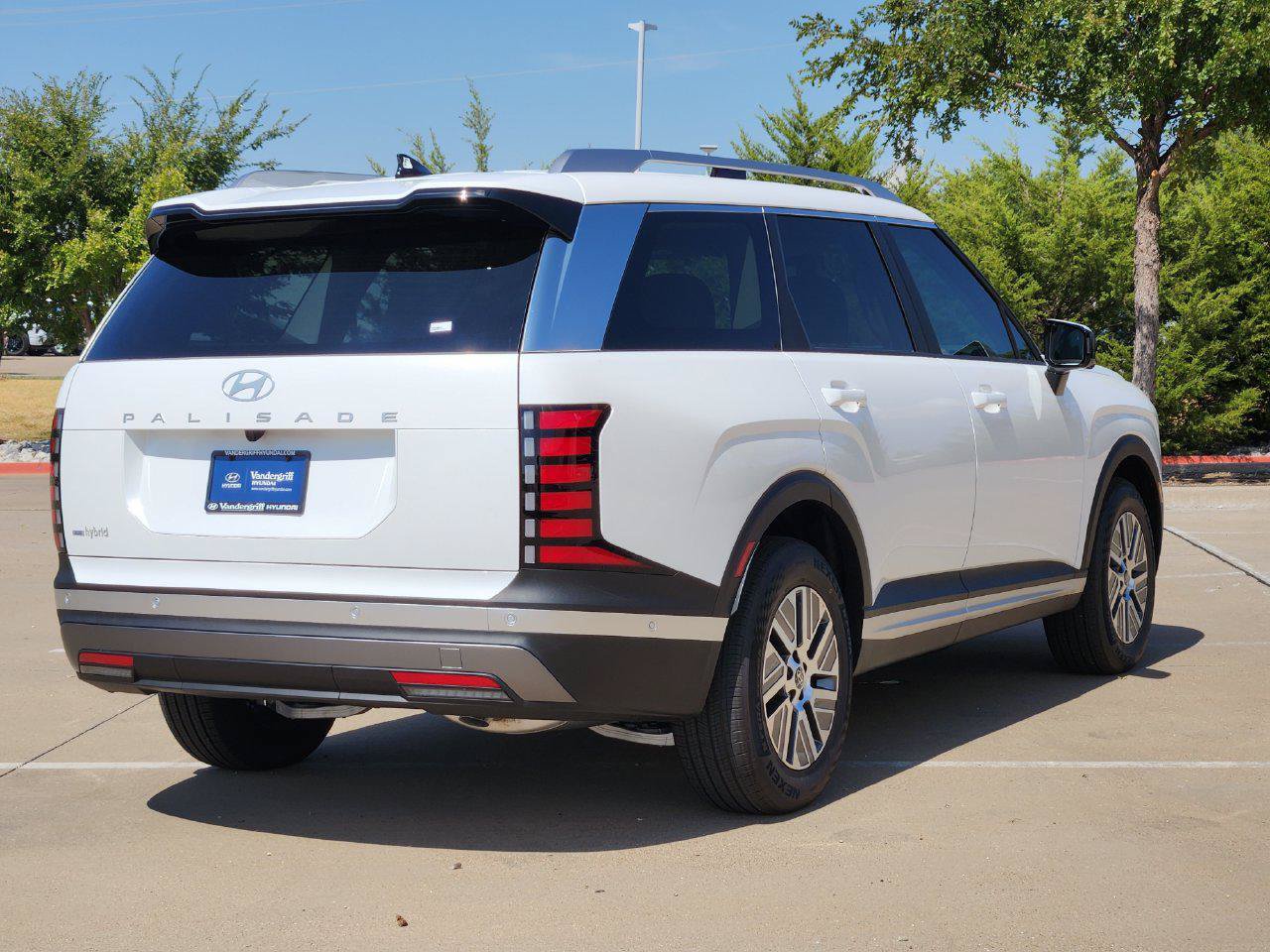 New 2027 Hyundai Palisade SEL Premium FWD image 4