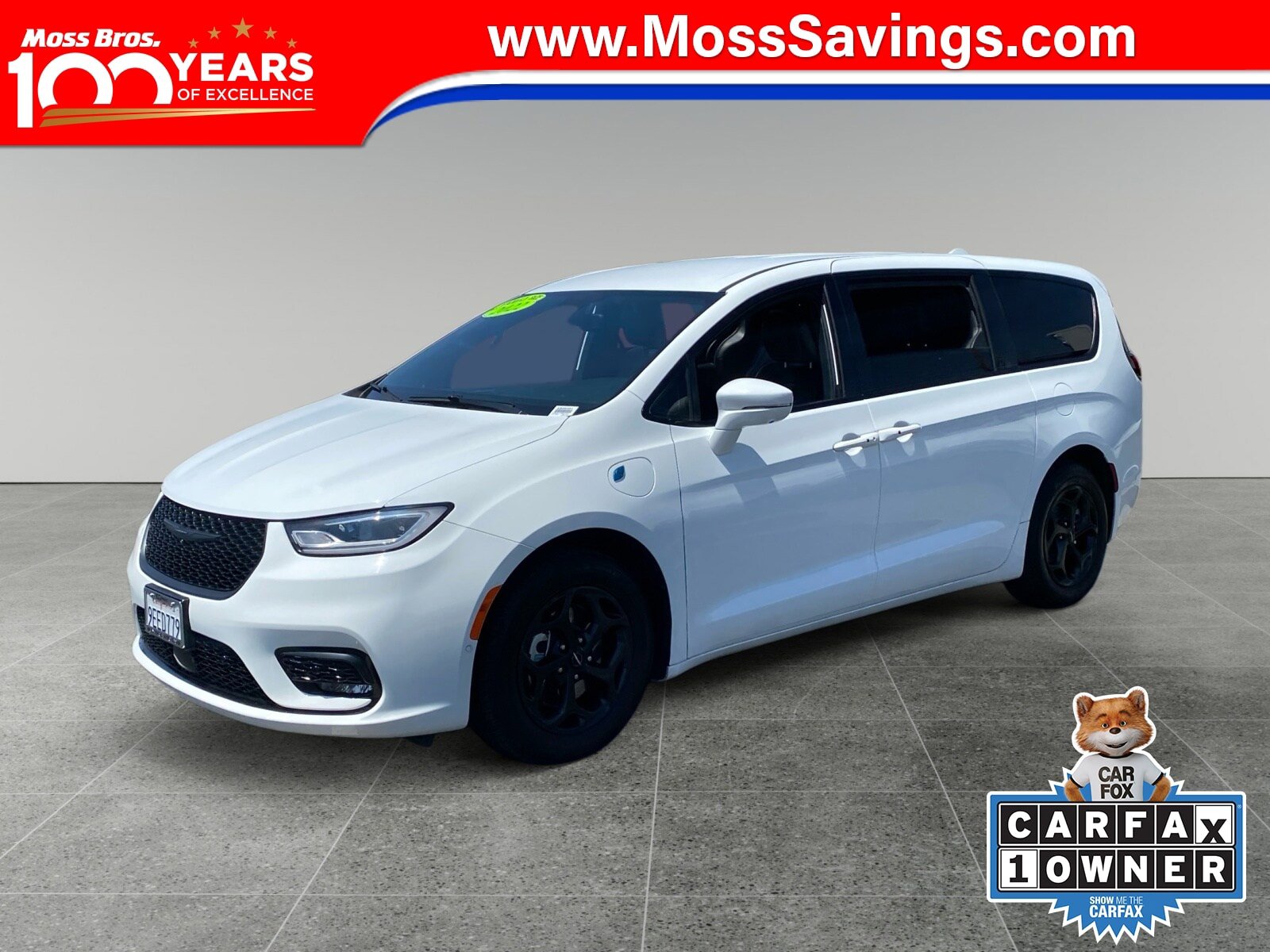 Used 2022 Chrysler Pacifica Touring-L w/ Uconnect Theater Family Group FWD image 1