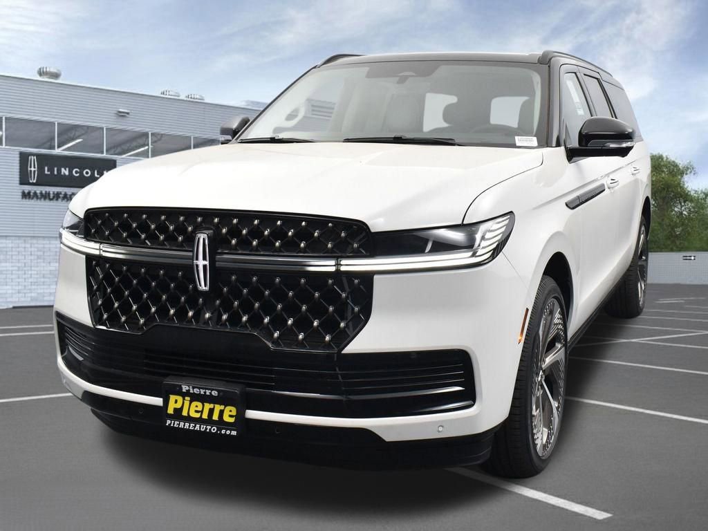 New 2026 Lincoln Navigator L Black Label w/ Black Label Special Edition AWD/4WD image 1