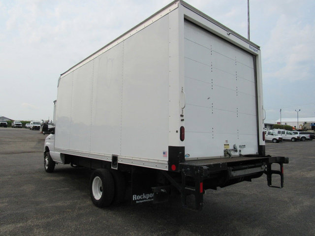 Used 2023 Ford E-450 and Econoline 450 Super Duty w/ Power Windows & Locks Group RWD image 5