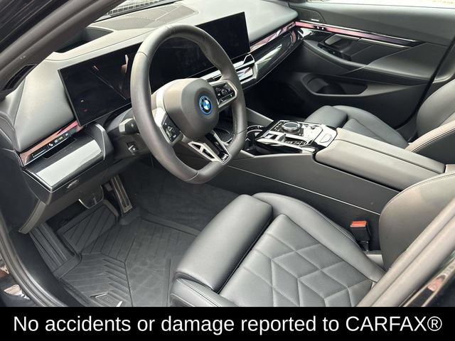 Used 2026 BMW i5 eDrive40 w/ M Sport Package AWD/4WD video 2