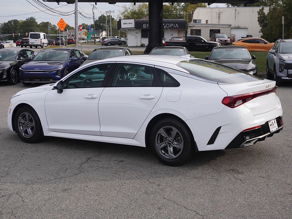 Used 2023 Kia K5 LXS image 9