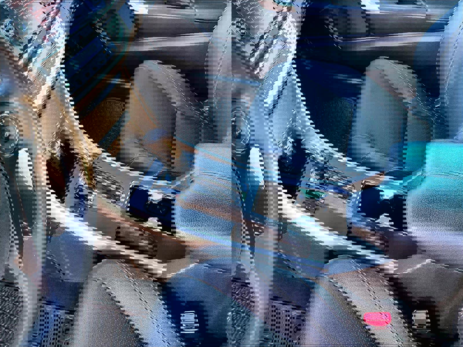 Used 2015 Honda Accord EX-L image 19