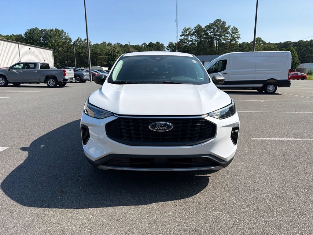 Used 2024 Ford Escape Active FWD image 3