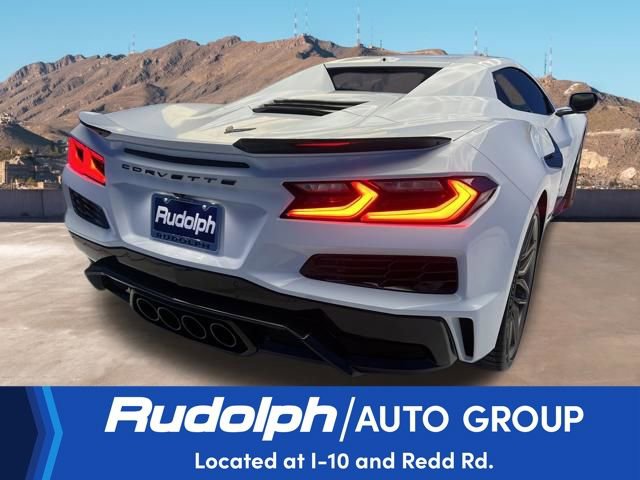 Used 2024 Chevrolet Corvette Z06 w/ Stealth Interior Trim Package image 5