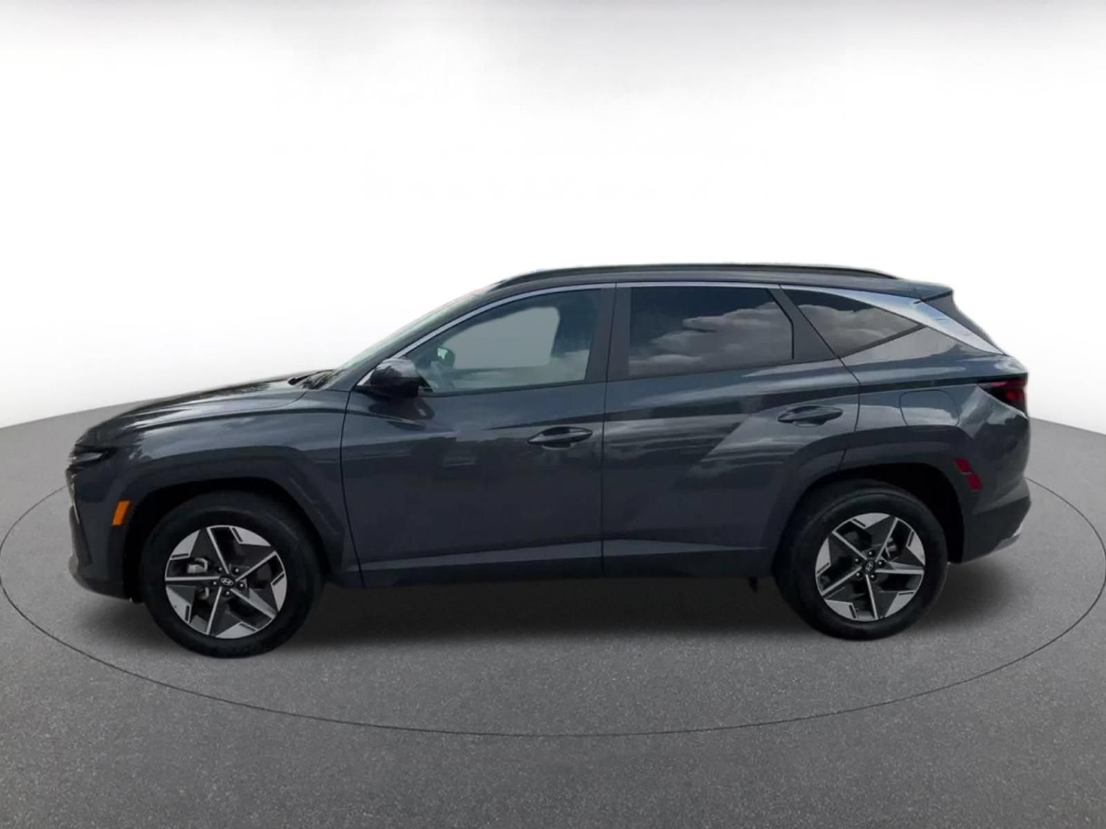 Used 2026 Hyundai Tucson SEL AWD/4WD image 8