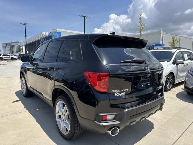 Used 2024 Honda Passport EX-L image 5