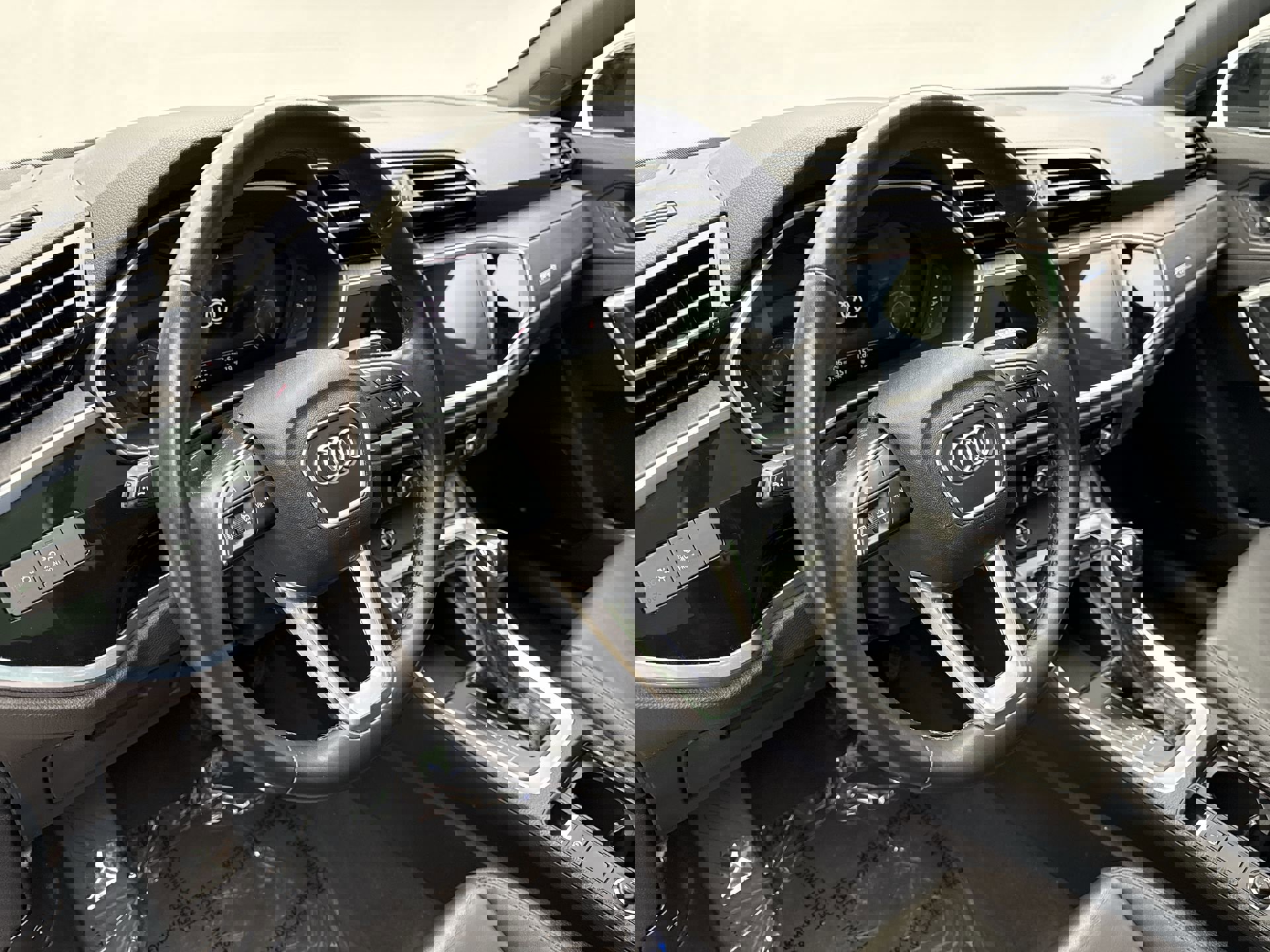 Used 2022 Audi Q3 2.0T Premium Plus image 10