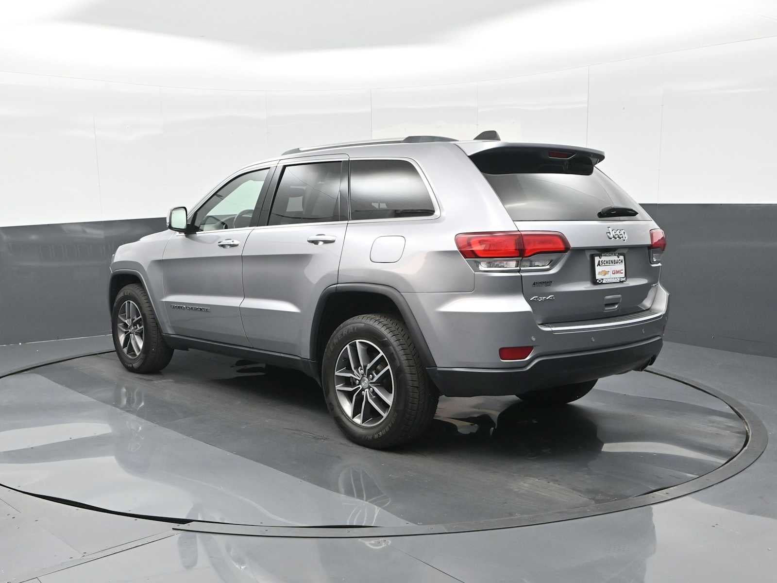 Used 2021 Jeep Grand Cherokee Limited w/ Luxury Group II AWD/4WD image 6