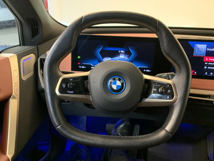 Used 2024 BMW iX M60 image 18