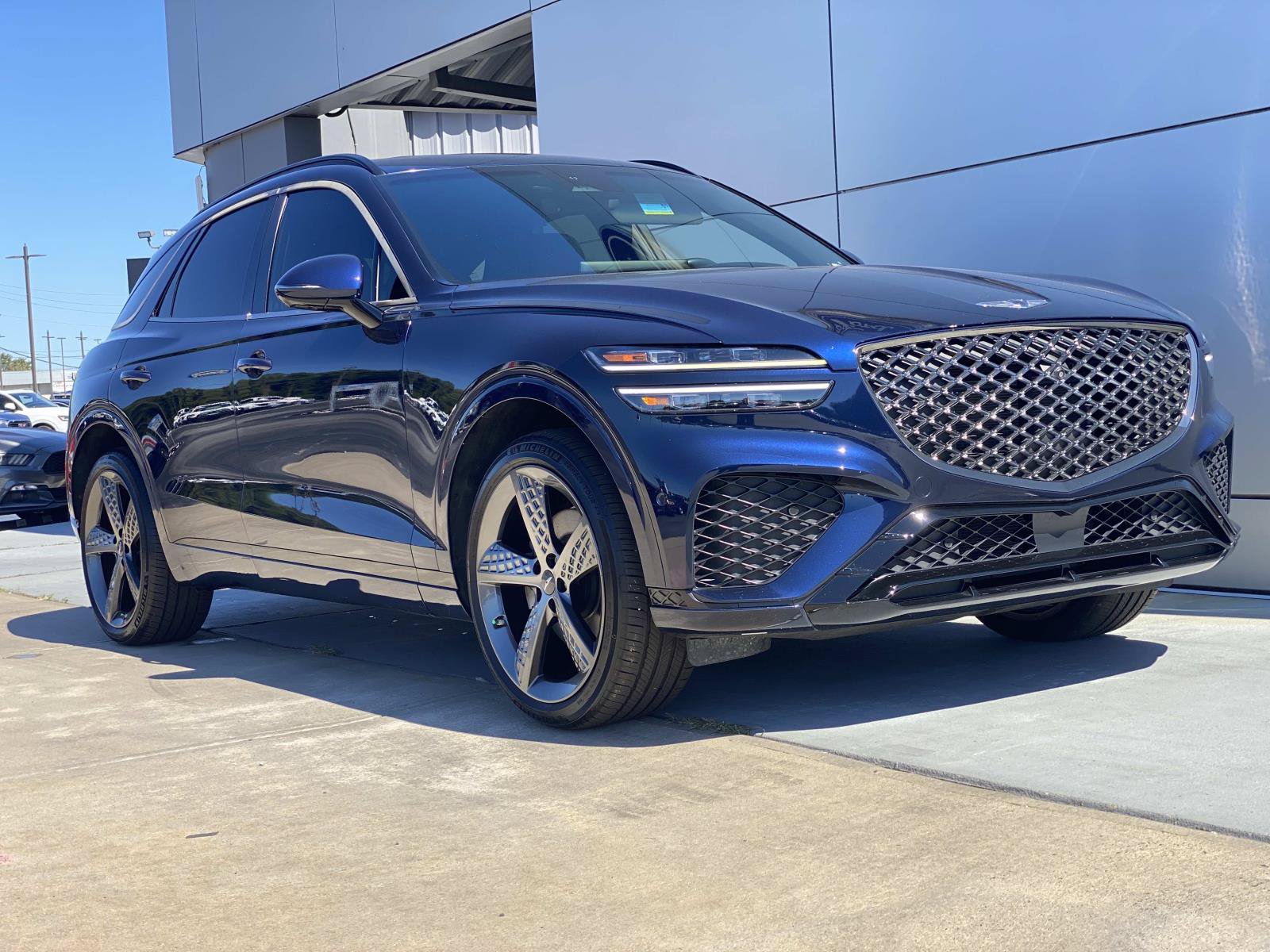 Used 2022 Genesis GV70 2.5T w/ Sport Prestige Package