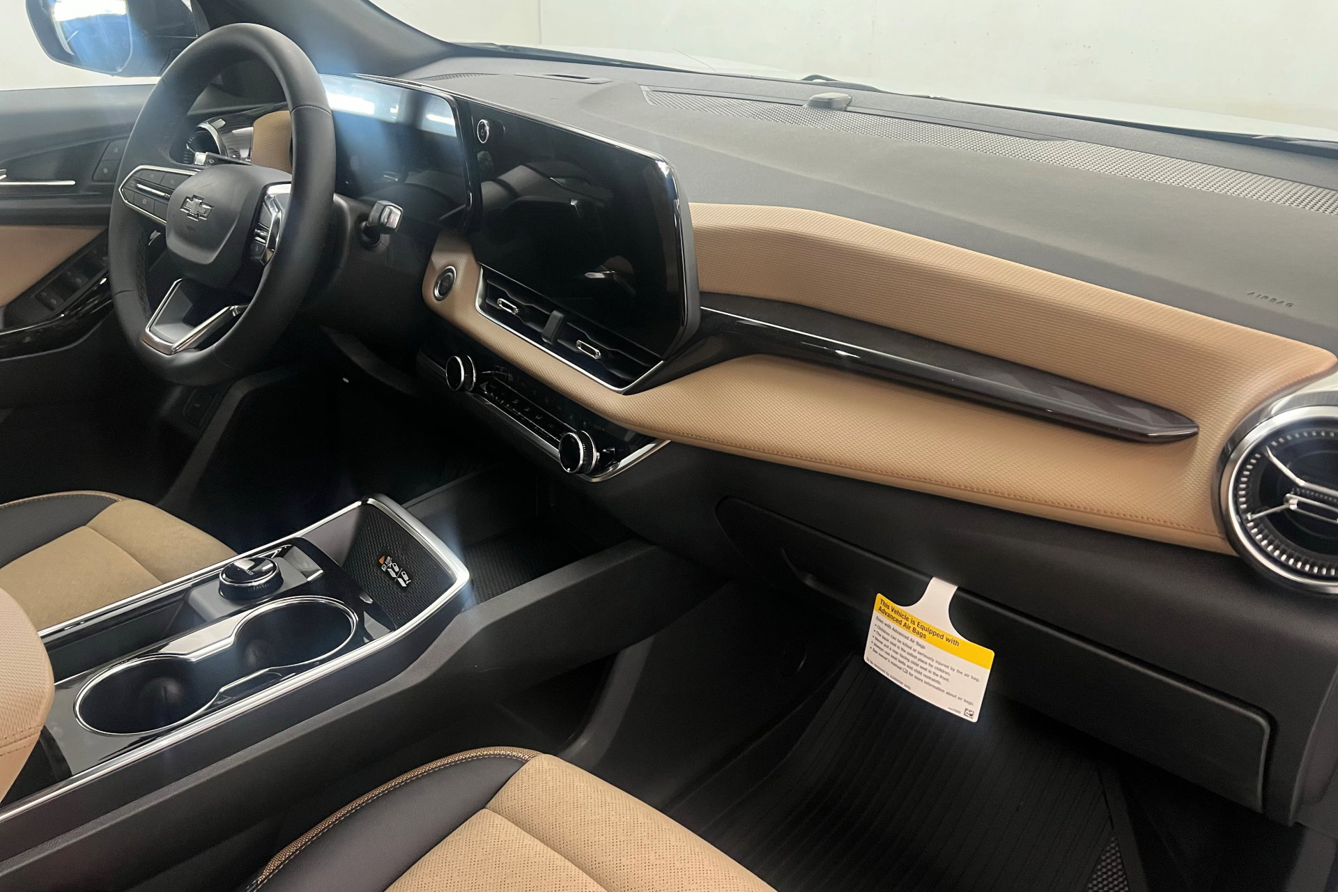 New 2026 Chevrolet Equinox ACTIV w/ Convenience Package III image 25