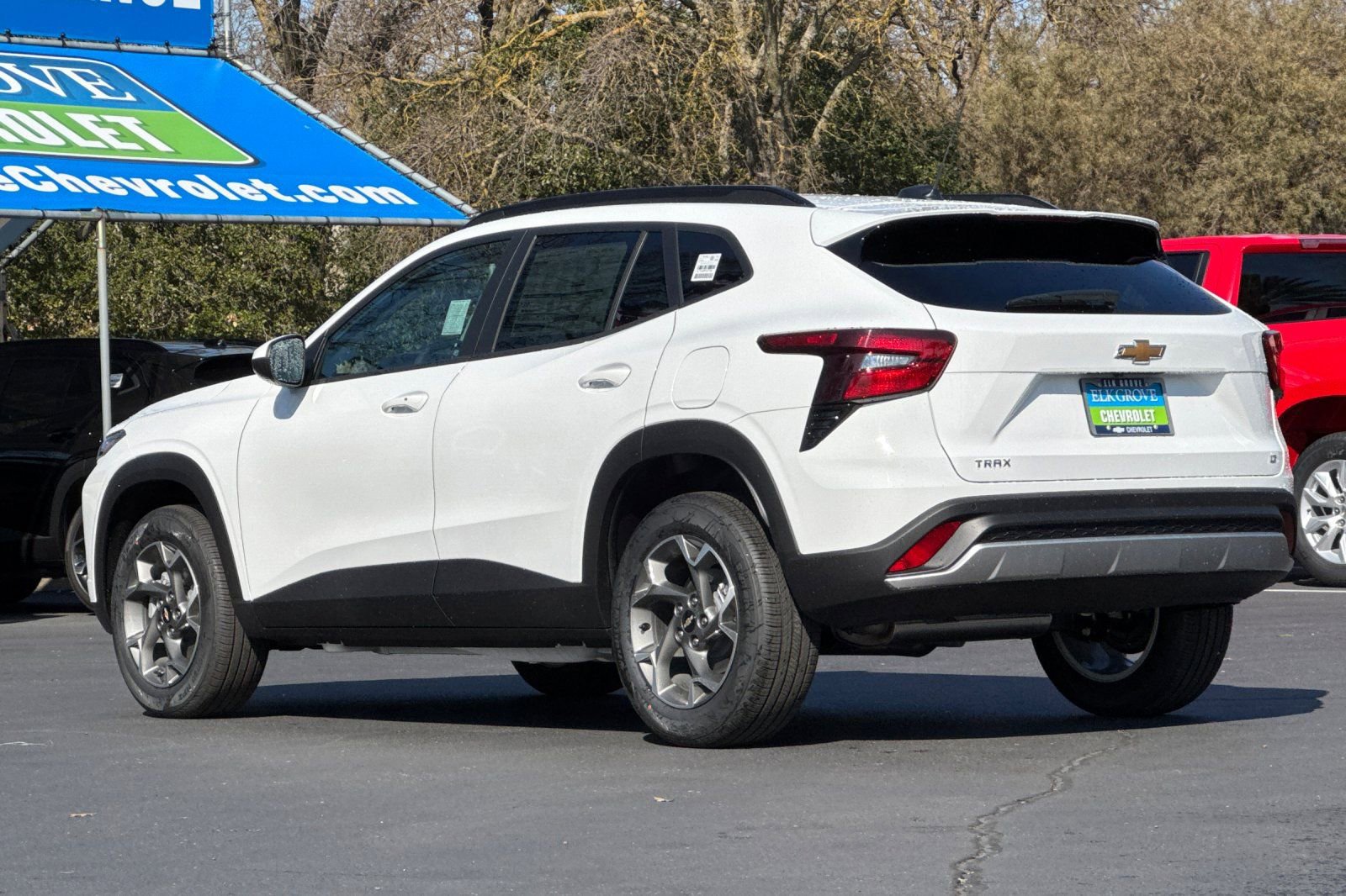 New 2026 Chevrolet Trax LT w/ Driver Confidence Package image 5