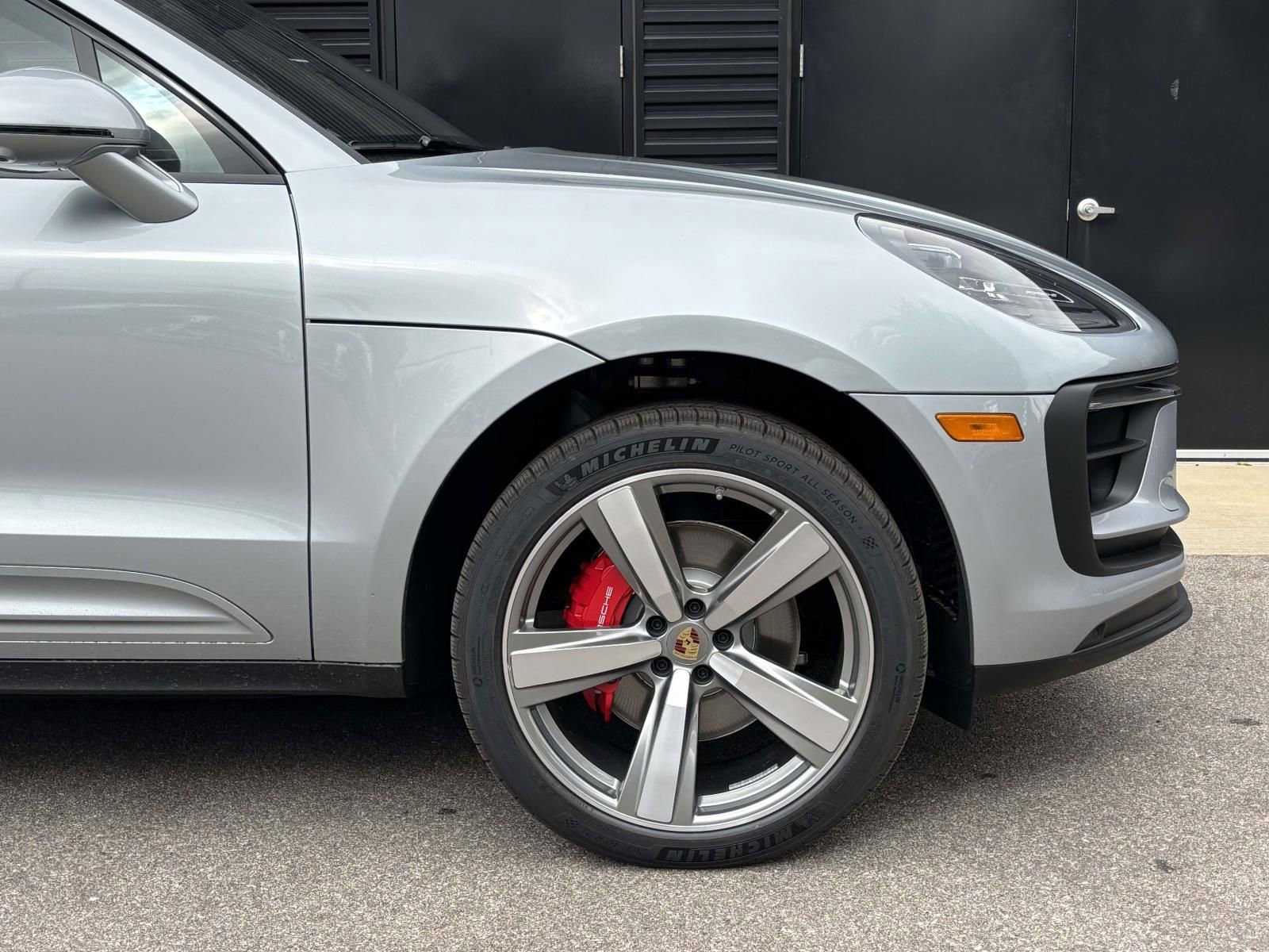 New 2026 Porsche Macan S image 14