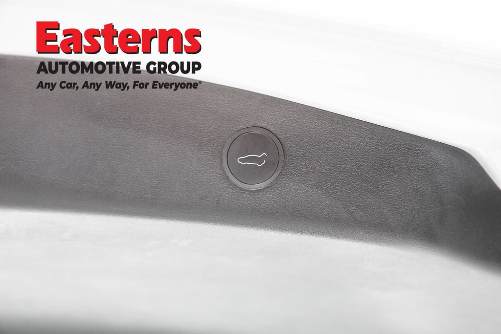 Used 2023 Tesla Model 3 Standard Range RWD image 10