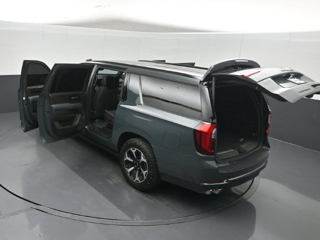 Used 2026 GMC Yukon XL AT4 w/ AT4 Premium Plus Package AWD/4WD image 62