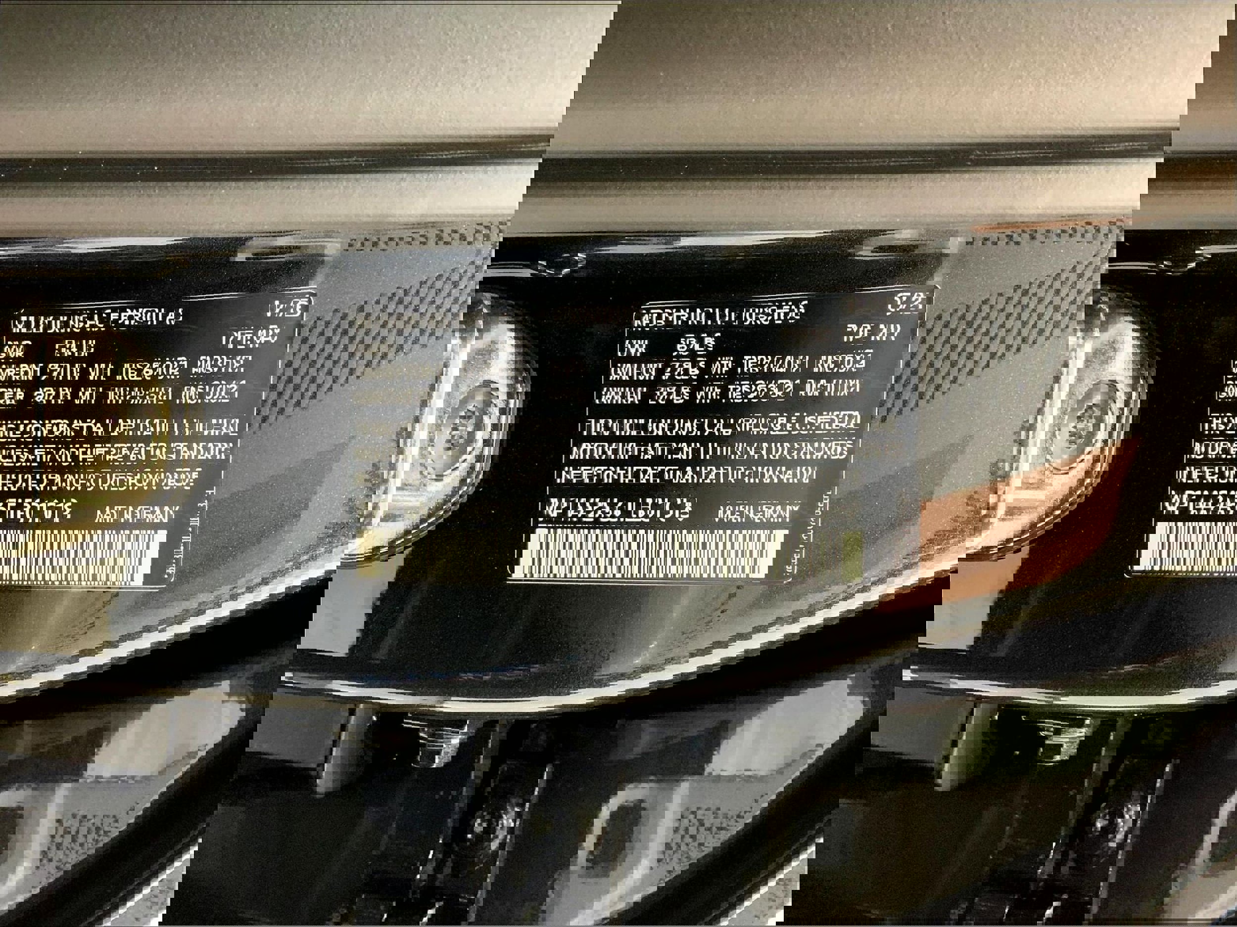 New 2026 Porsche Macan AWD/4WD image 16