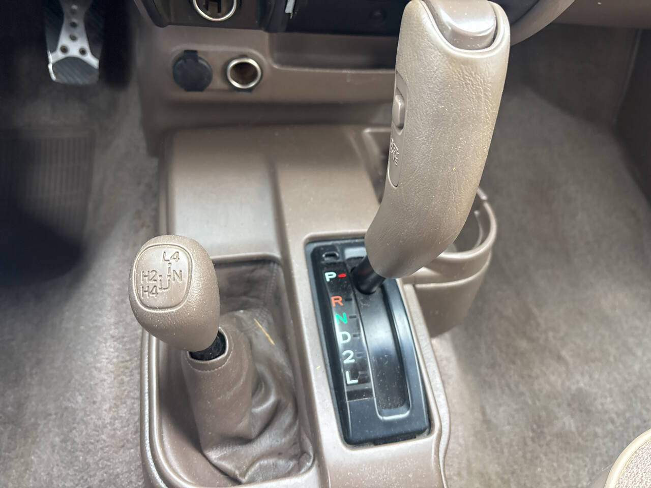 Used 1998 Toyota Tacoma 4x4 Xtracab V6 image 28