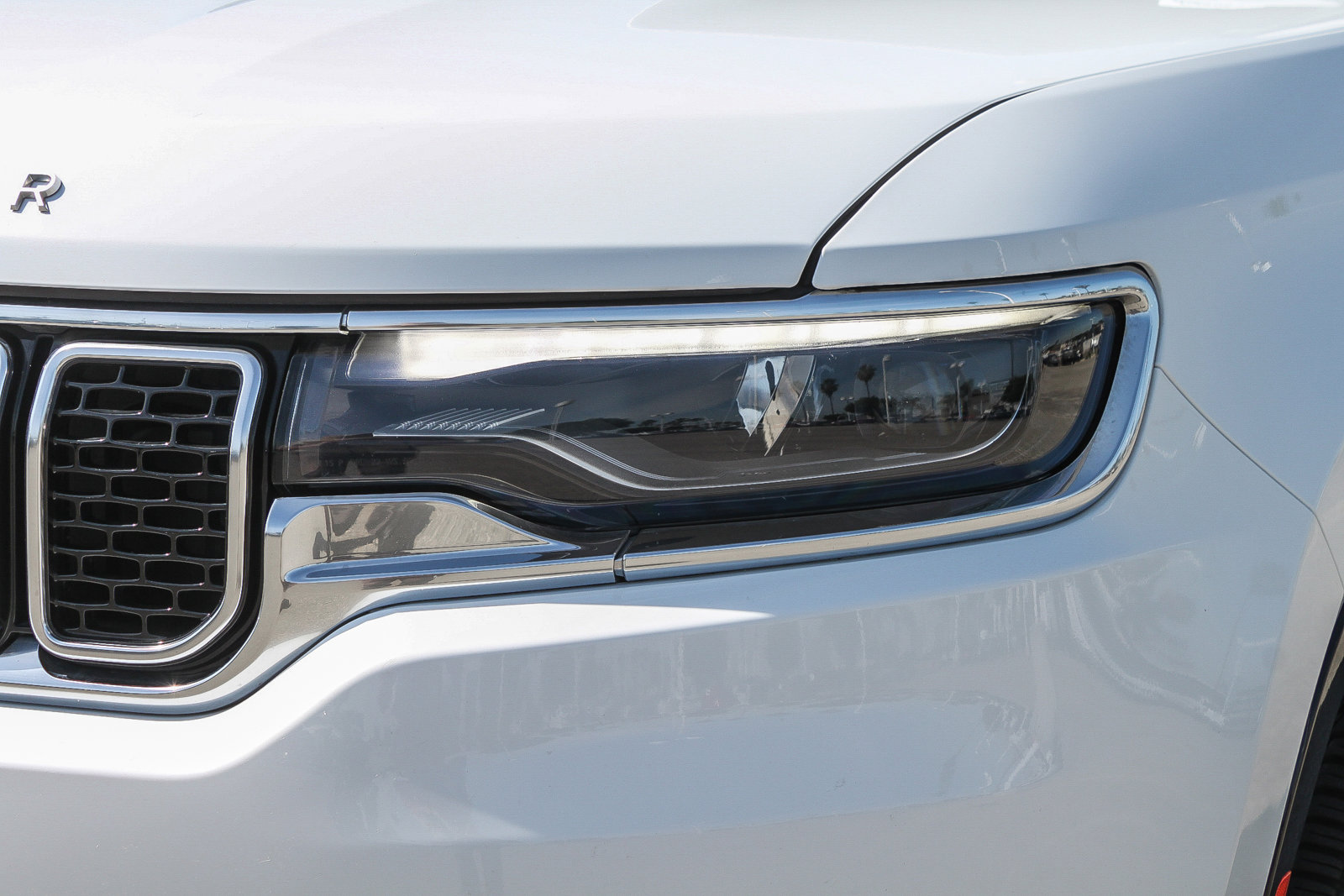 Used 2023 Jeep Wagoneer L Series III w/ Premium Group I image 5