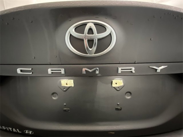 Used 2020 Toyota Camry LE image 26