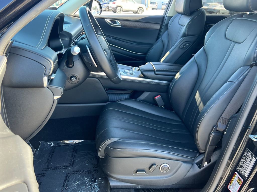 Used 2024 Genesis GV80 2.5T image 18