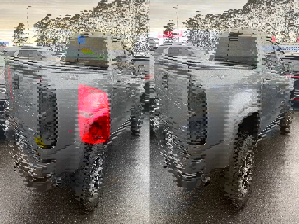 Used 2022 Chevrolet Colorado ZR2 image 7