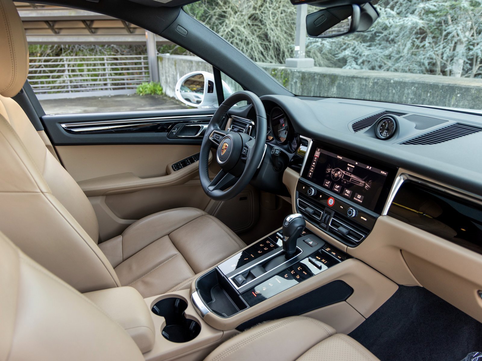 Certified 2023 Porsche Macan S image 50