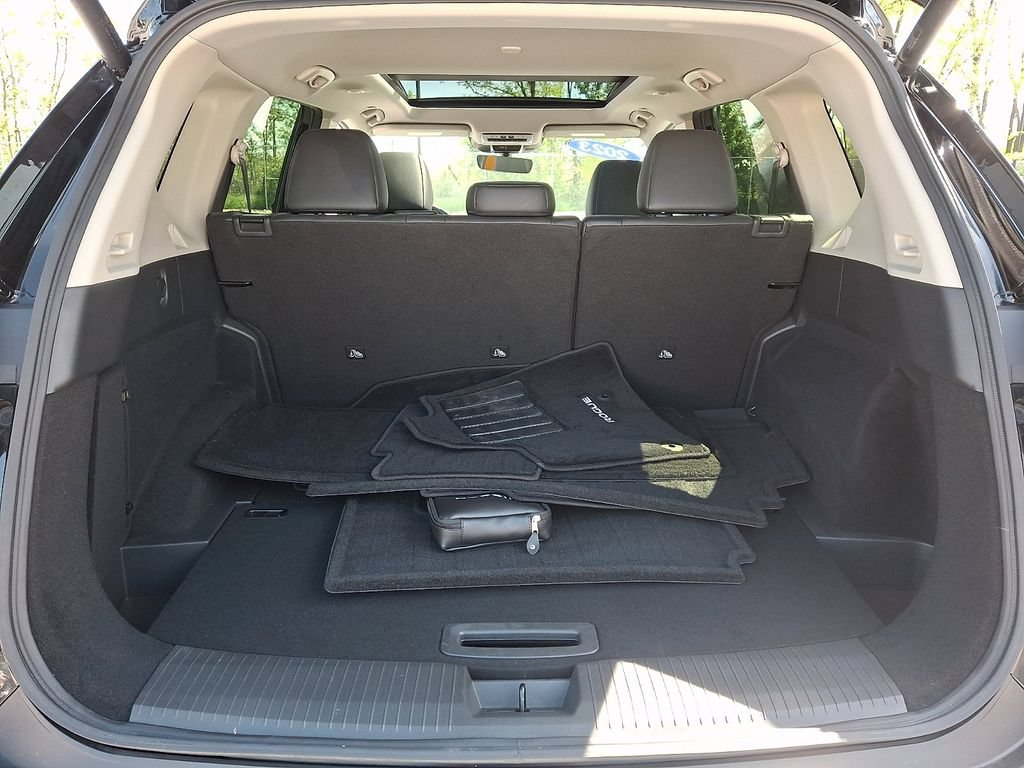 Used 2023 Nissan Rogue SL AWD/4WD image 29
