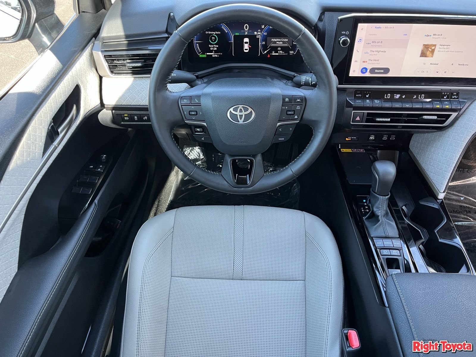 Certified 2026 Toyota Camry XLE FWD image 17