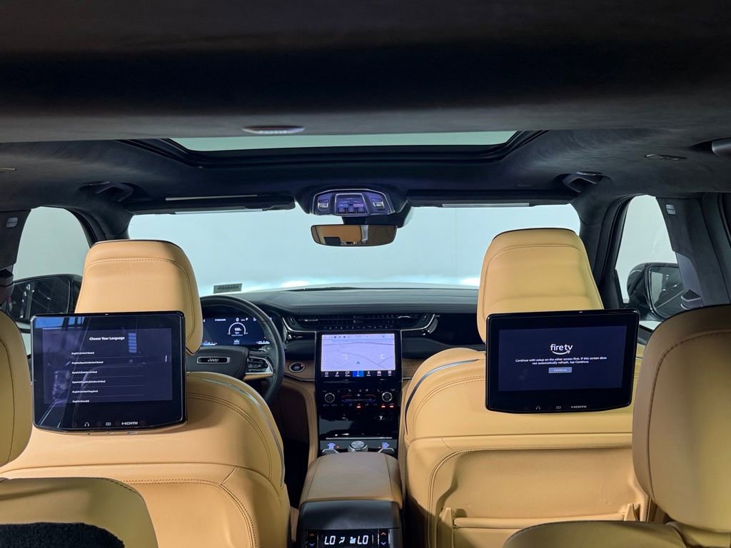 Certified 2025 Jeep Grand Cherokee L Summit AWD/4WD image 34