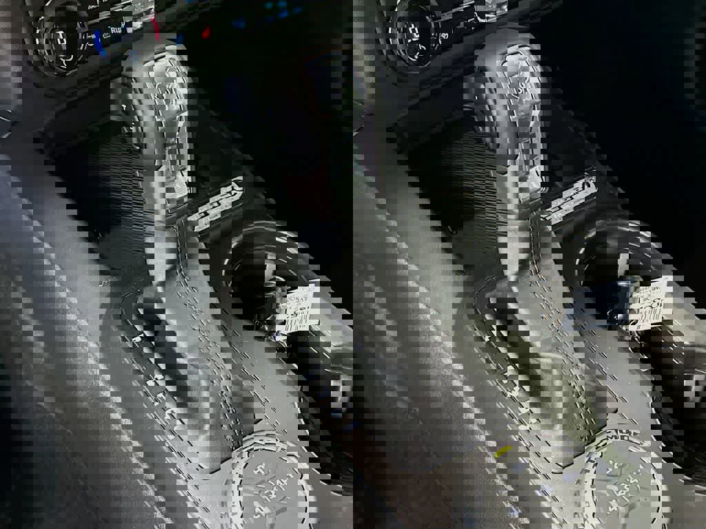 New 2026 Ford Bronco Outer Banks AWD/4WD image 18