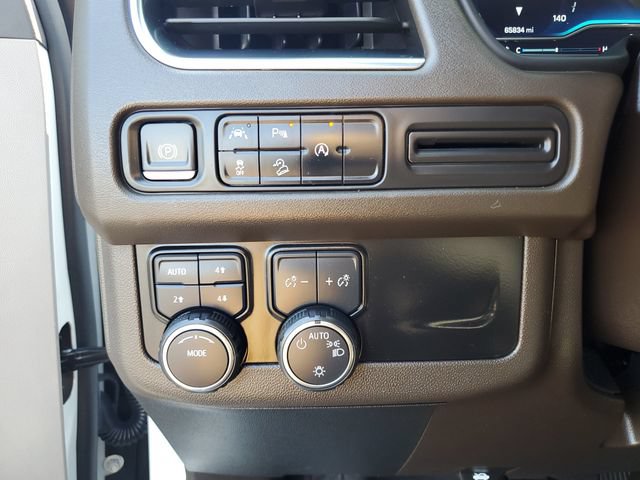 Used 2023 Chevrolet Suburban Z71 AWD/4WD image 25