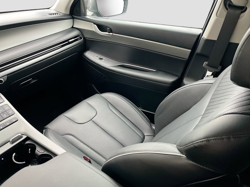 Used 2025 Hyundai Palisade SEL image 24