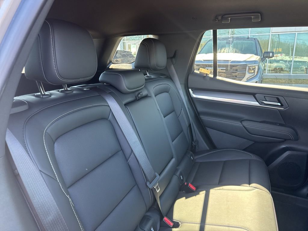 New 2026 GMC Terrain Elevation w/ Elevation Premium Package image 31