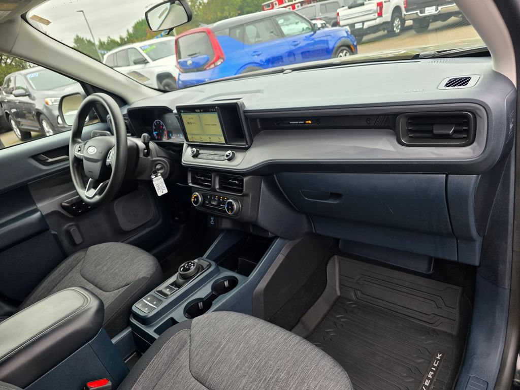 Used 2023 Ford Maverick XLT w/ Black Appearance Package FWD image 22